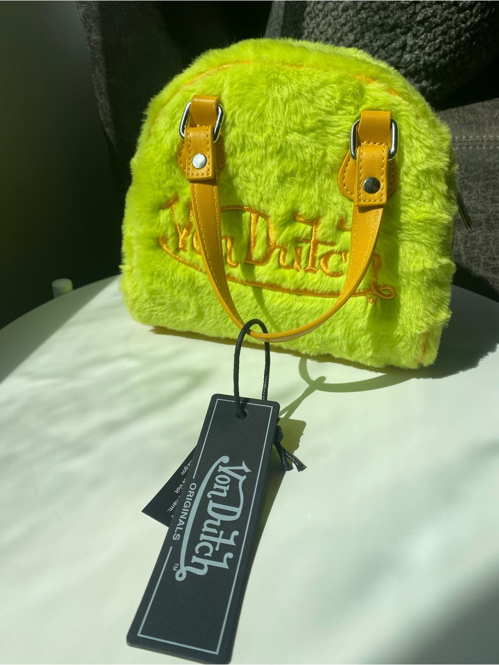 New Von Dutch Women's Furry Bowling Bag Purse Handbag with Shoulder Strap - Picture 11 of 16